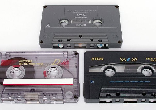 cassette y evolución del sonido en los coches