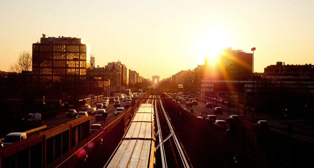 Carretera al atardecer