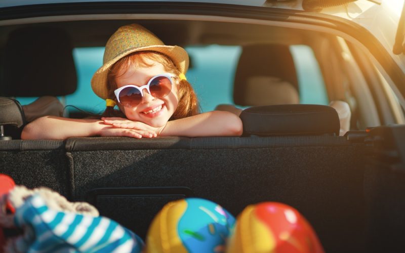 consejos para viajar con niños en coche