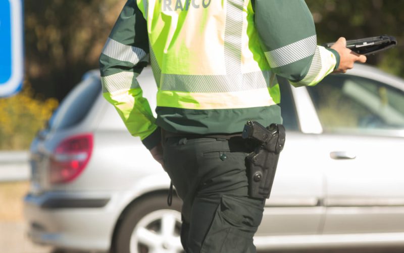 Te decimos cuál es la multa por no tener tu coche asegurado y otras infracciones.